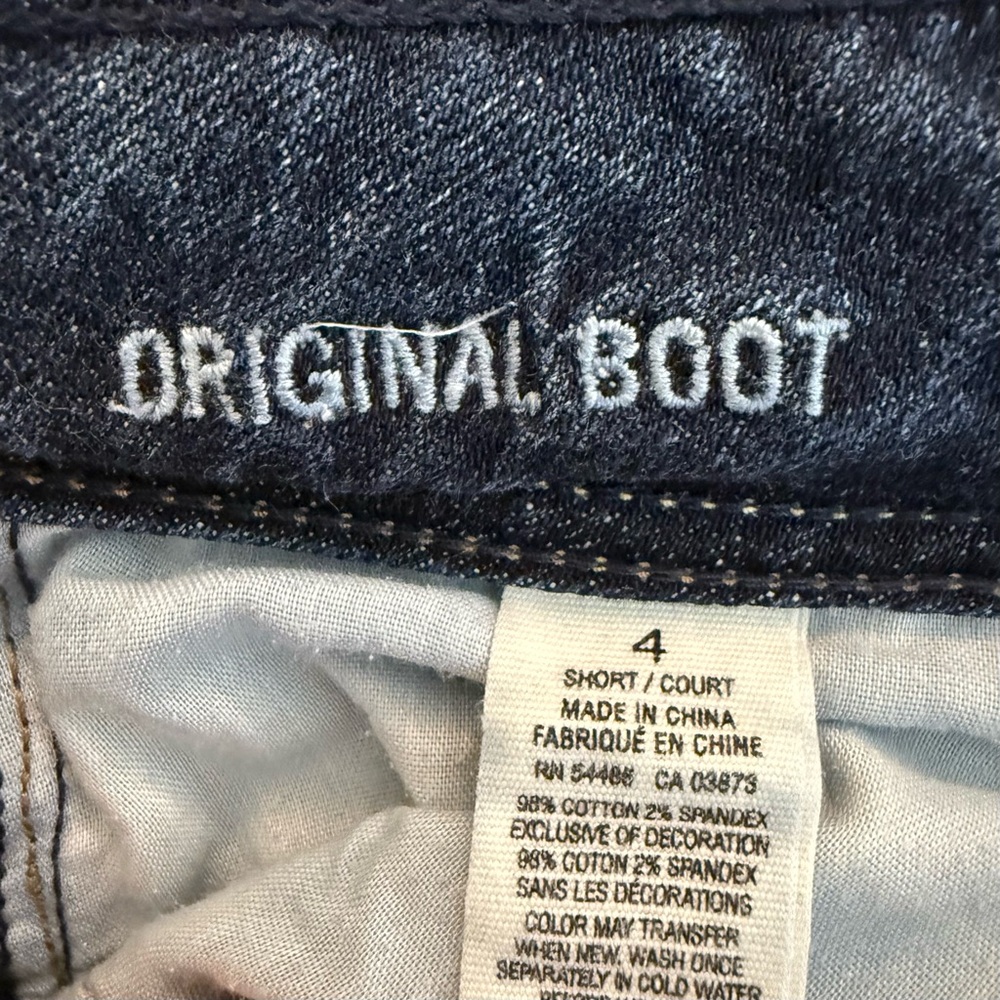 American Eagle Women’s Size 4 Short Original Boot Jeans Low Rise 28” Inseam - Picture 5 of 5